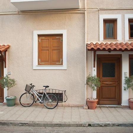 Athina Apartment Delphi Exterior foto