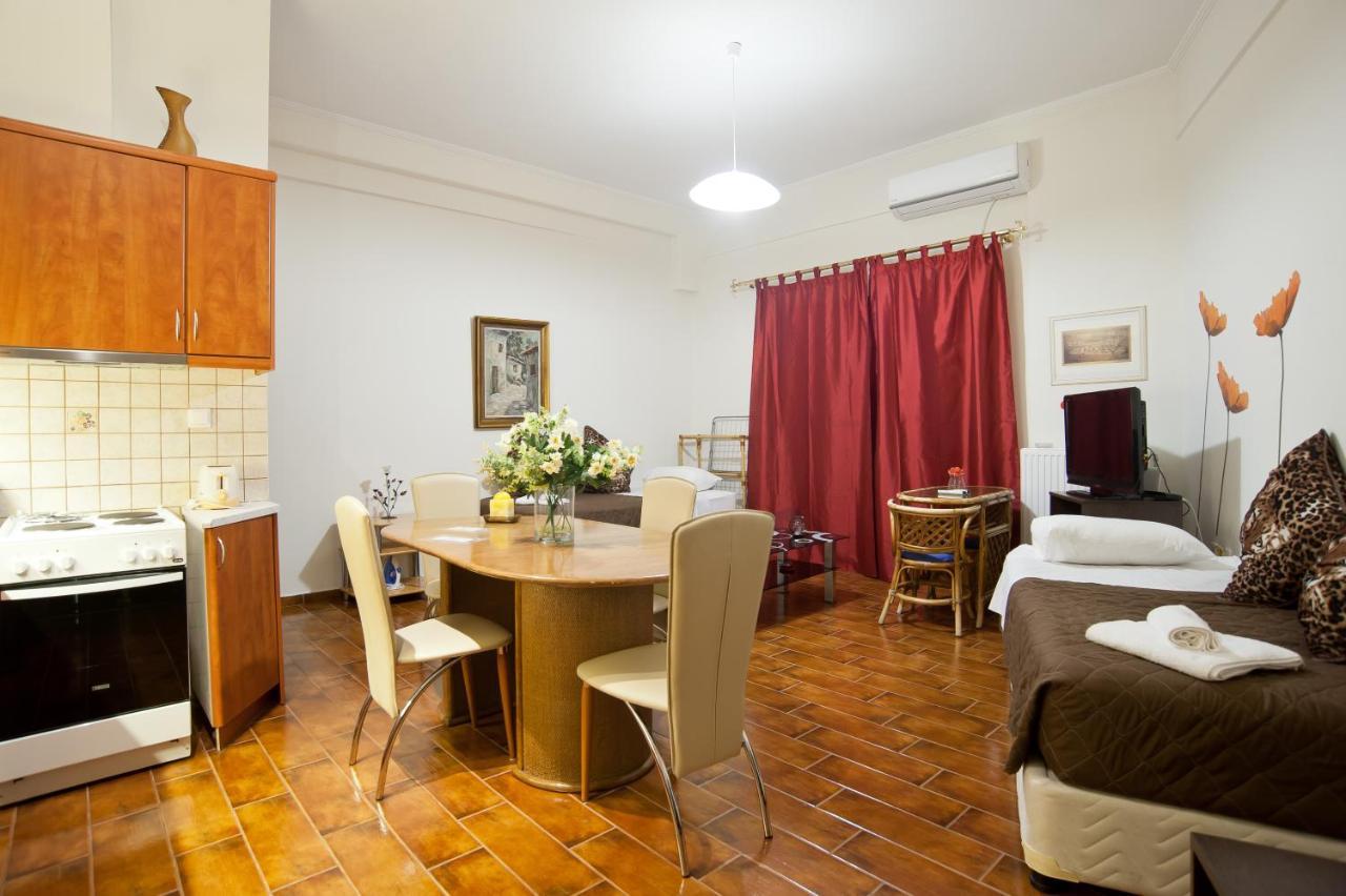 Athina Apartment Delphi Exterior foto